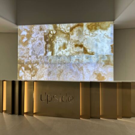 Топ-5 трендов использования декоративных металлов в интерьерах 2026